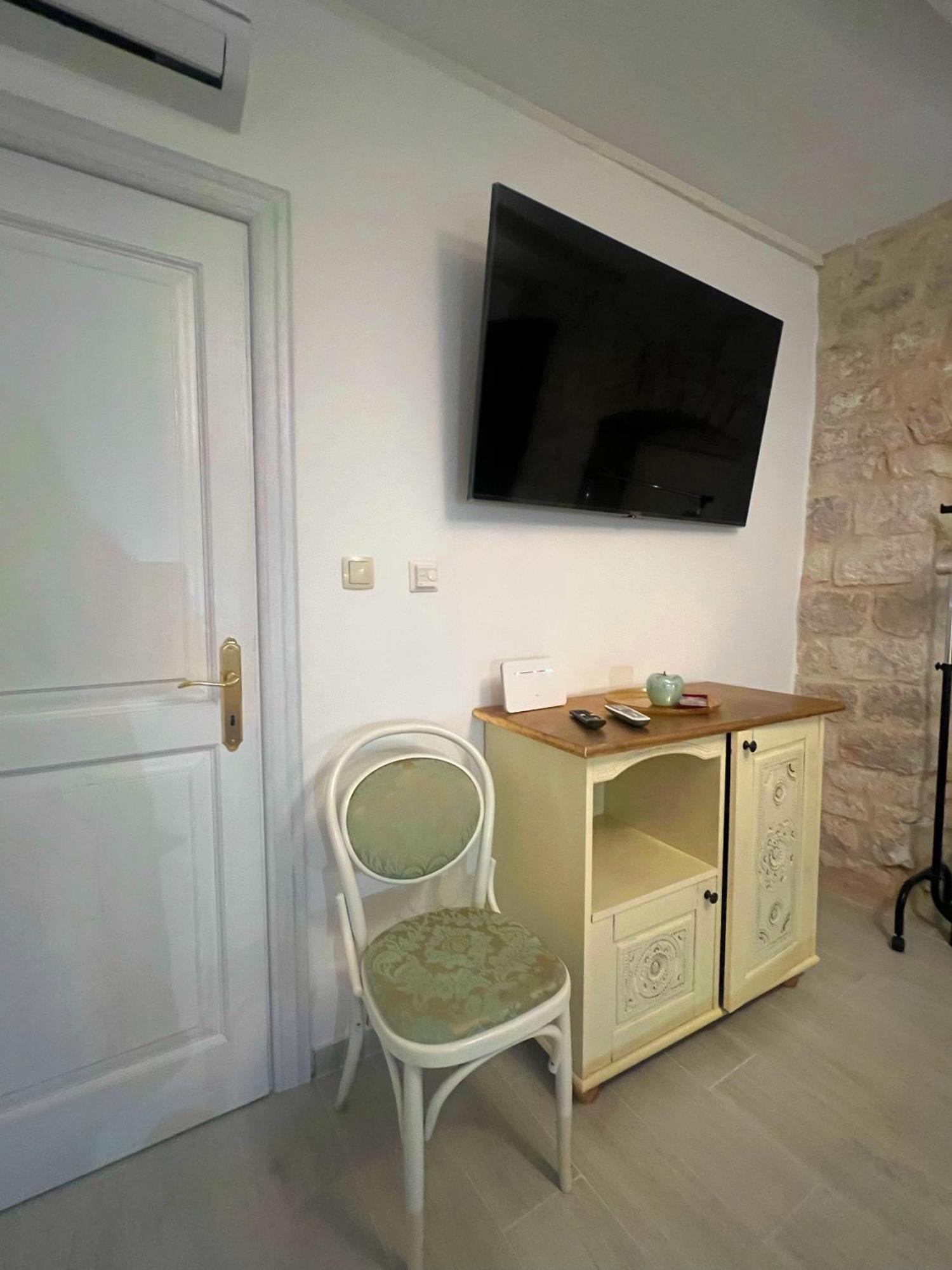 Dimora Picco Bello Trogir Extérieur photo