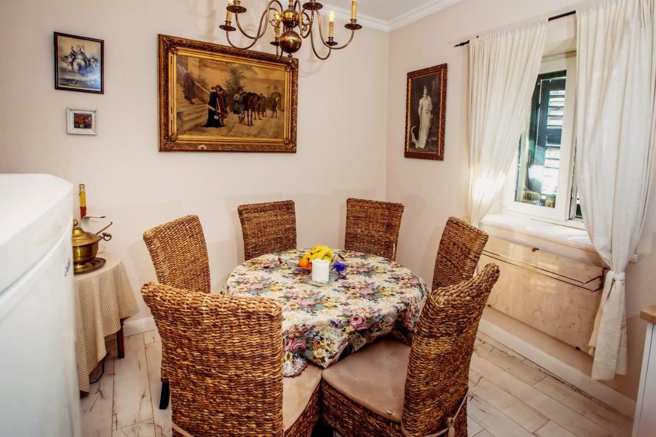 Dimora Picco Bello Trogir Extérieur photo